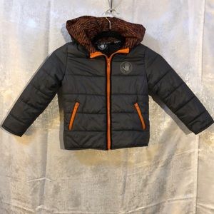 Body Glove boys hooded gray and orange puffer jacket orange zippers Size 5